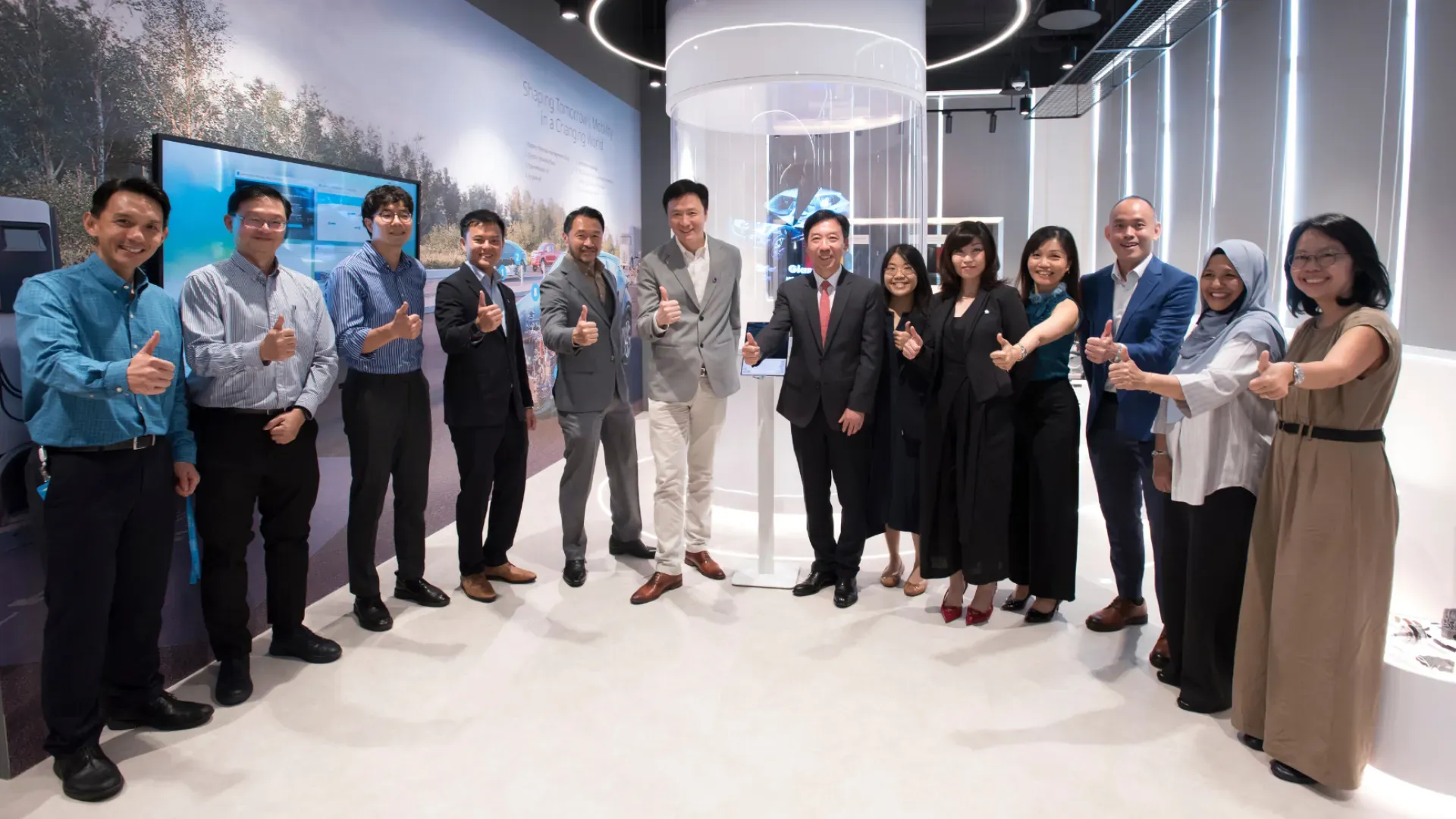 Aster and Lubrizol announce strategic MOU to advance specialist chemical solutions in Singapore and the region